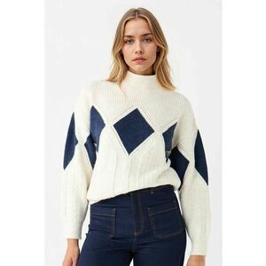 Pulover cu model geometric - Alb fildes/Bleumarin imagine