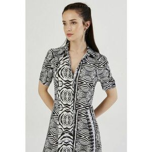 Rochie-camasa cu croiala evazata si buzunare - Alb/Negru stins imagine