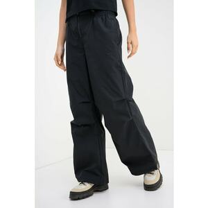 Pantaloni de trening cu croiala lejera si buzunare laterale - Negru imagine