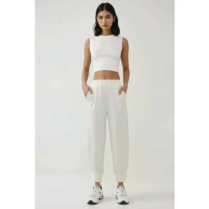 Pantaloni sport dama talie elastica - design modern - culoare natur - material textil imagine