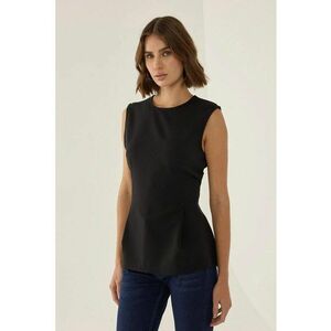 Bluza slim fit la baza gatului imagine