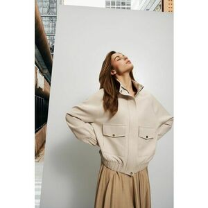 Jacheta bej cu buzunare mari - Bej imagine