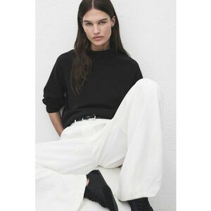 Pulover lejer din amestec de modal cu guler inalt - Negru imagine