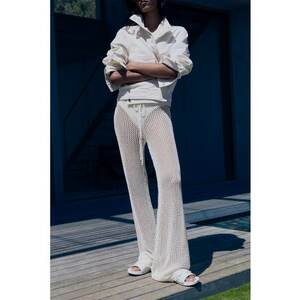 Pantaloni scurti cu talie inalta si model crosetat - Alb murdar imagine