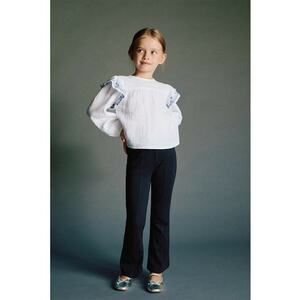 Bluza texturata cu volane - Alb/Albastru prafuit imagine
