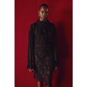 Bluza vaporoasa cu volane - Negru imagine