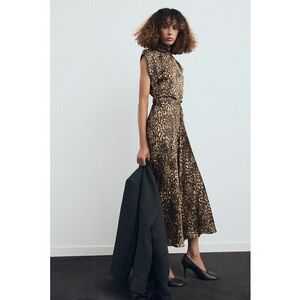 Rochie de satin cu animal print - Negru/Maro nisip/Maro camel imagine