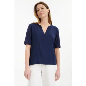 Tricou lejer cu decolteu in V - Bleumarin imagine