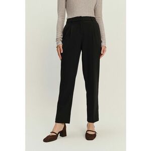 Pantaloni conici cu pliuri frontale - Negru imagine