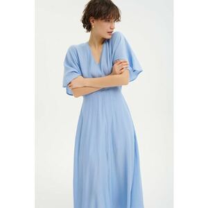 Rochie cu slit frontal si decolteu in V - Albastru pastel imagine