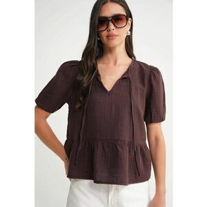 Bluza dama HiCCUP - texturata - cu decolteu rotund - maro - muselina imagine