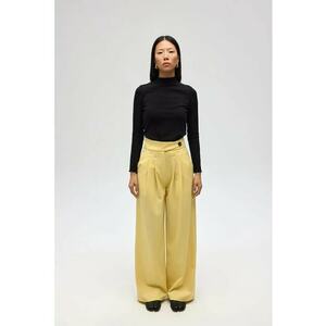 Pantaloni dama - Solvei Belt Detailed Pants - galben chihlimbar - textil imagine