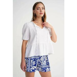 Bluza dama HiCCUP din muselina texturata - decolteu rotund - alb - bumbac imagine