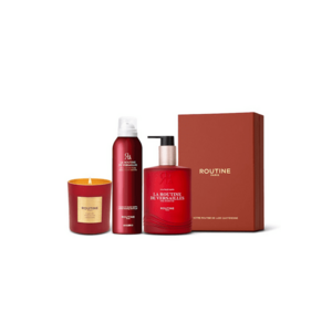 Set Cadou la Routine de Versailles - : Spuma de dus 200 ml + Sapun de maini 300 ml + Lumanare clasica 165 g imagine