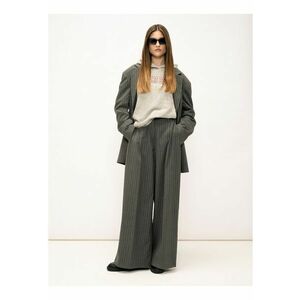 Pantaloni cu croiala ampla si dungi discrete - Gri imagine