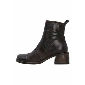 Botine din piele cu fermoar si toc imagine
