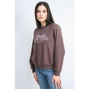 Bluza de trening cu decolteu la baza gatului si imprimeu text - Maro inchis imagine