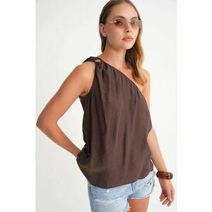 Tricou dama - top asimetric cu guler - detalii accesorii - maro cafea - textil - imagine