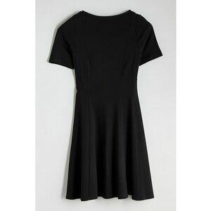 Rochie mini cu decolteu la baza gatului - Negru imagine