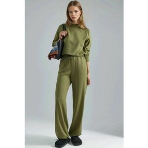 Compleu din doua piese - bluza cu guler pe jumatate si pantaloni cu talie elastica - kaki imagine