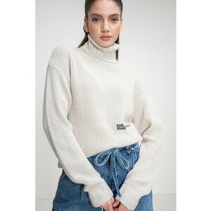 Pulover din amestec de lana cu guler inalt - Alb fildes imagine