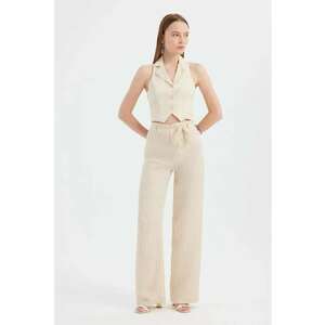 Pantaloni dama - tesuti cu croi drept si detaliu cu curea - natural - poliester imagine