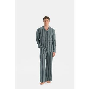 Pijama cu model in dungi si revere decupate - Negru/Verde pal imagine