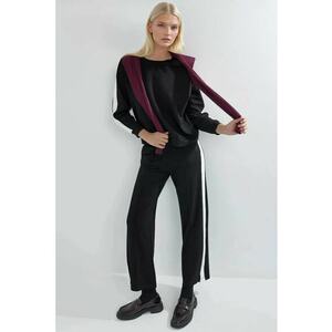 Set din doua piese - bluza si pantaloni cu talie inalta - negru - jerseu imagine