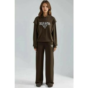 Set din doua piese - gluga - maro - tricot imagine