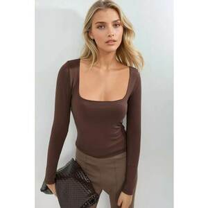 Bluza dama - mulata - maneci lungi - decolteu patrat - maro cafeniu - jerseu imagine