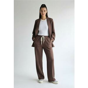 Set elegant de trening maro - croiala lejera - material cu stretch - pentru femei imagine