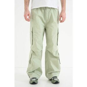 Pantaloni de bumbac cu buzunare multiple - Verde pal imagine
