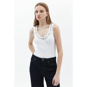 Top slim fit cu decolteu rotund - Alb imagine
