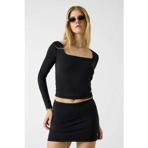 Bluza crop cu decolteu patrat - Negru imagine