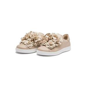 Tenisi nude Orchidea Camelie imagine