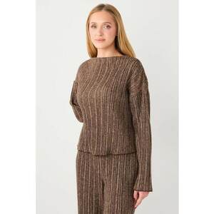 Bluza cu decolteu barcuta si aspect striat - Maro inchis imagine