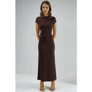 Rochie midi maro - jerseu - cu accesoriu piatra imagine