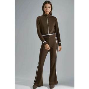 Set din doua piese - bluza cu fermoar si pantaloni evazati - maro cafea - jerseu imagine