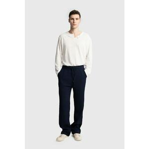 Pantaloni barbati - texturati - regular fit - bleumarin - poliester imagine