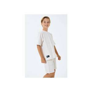 Set doua piese cu tricou si pantaloni scurti - pentru baieti - Alb imagine