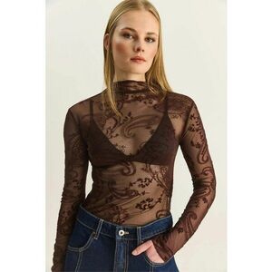 Bluza dama imprimeu Paisley - decupaje - maro - textil imagine