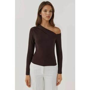 Bluza dama maneca lunga - guler asimetric - maro - jerseu imagine